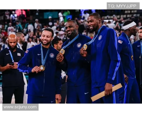 雄鹿队与火箭的激烈对决展现篮球魅力与团队精神的巅峰较量