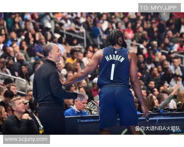 莱昂纳德领衔对决火箭队展现超强实力与战术博弈的精彩较量